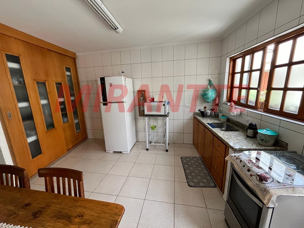 Sobrado de 133m² com 2 quartos em Parada Inglesa
