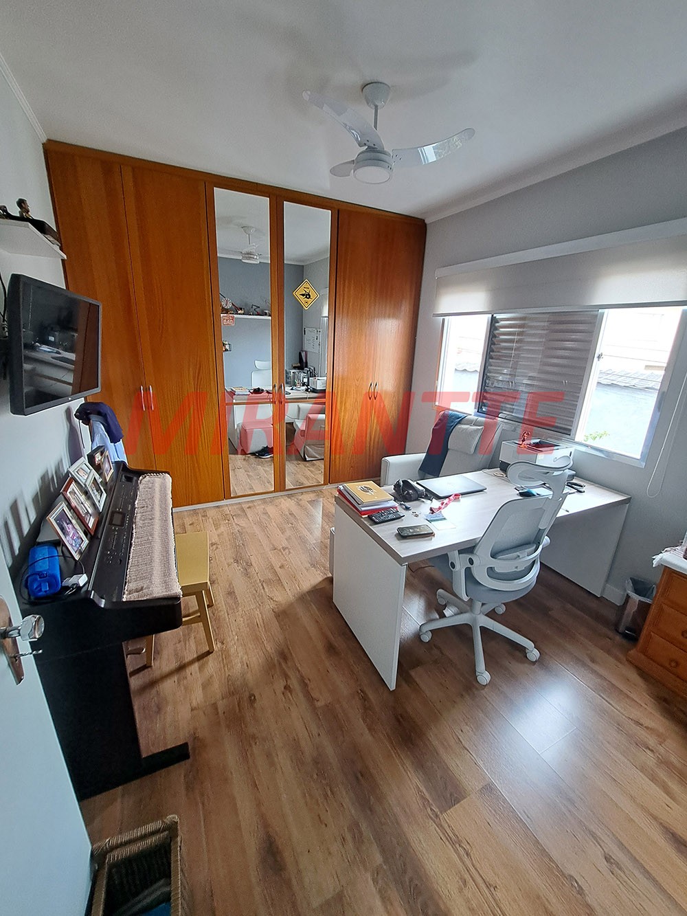 Sobrado de 156m² com 3 quartos em Limão