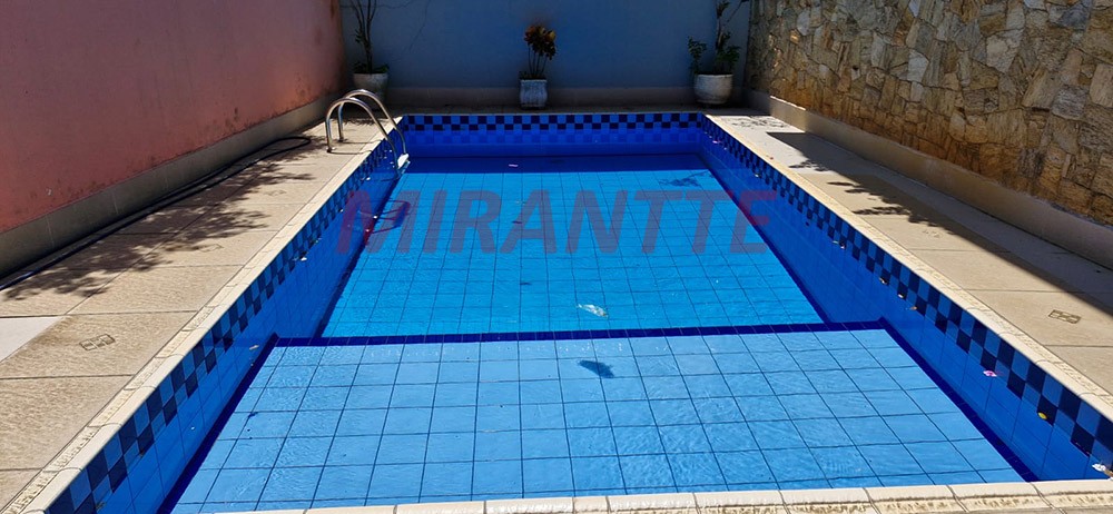 Sobrado de 156m² com 3 quartos em Limão