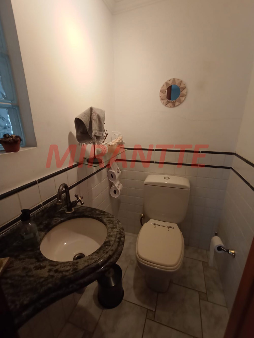 Sobrado de 140m² com 3 quartos em Santana