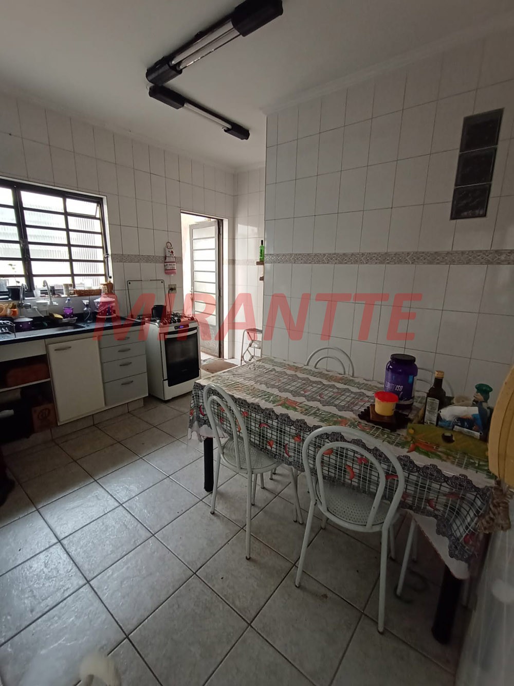 Sobrado de 140m² com 3 quartos em Santana