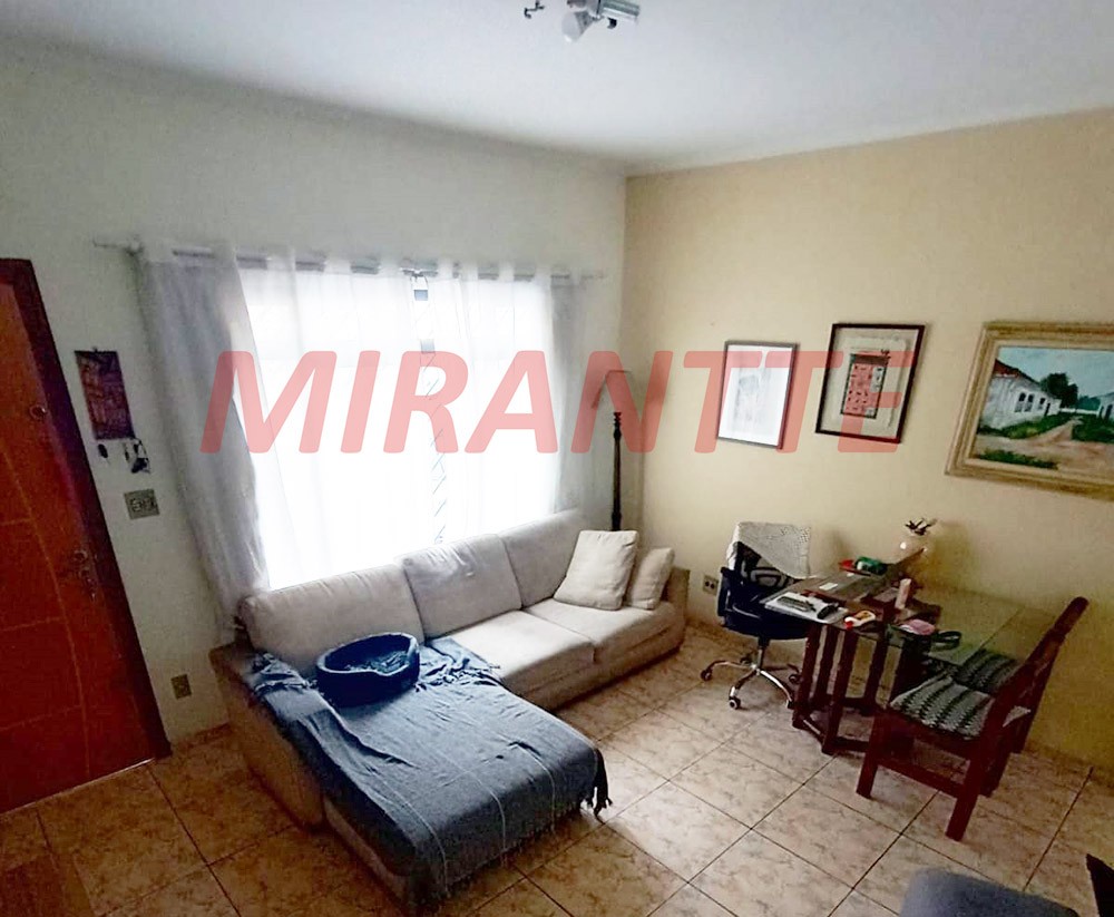 Sobrado de 140m² com 3 quartos em Santana