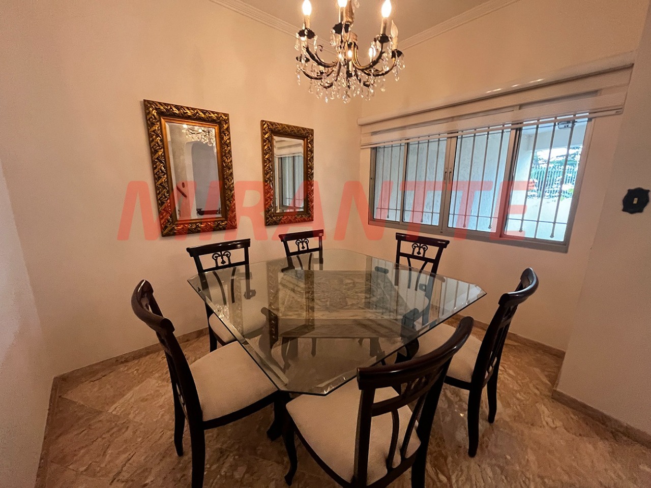 Sobrado de 206m² com 2 quartos em Jardim São Paulo