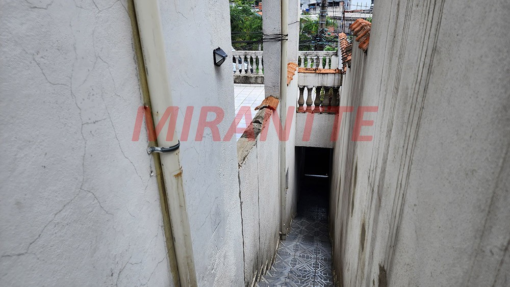 Sobrado de 180m² com 3 quartos em Jardim Peri