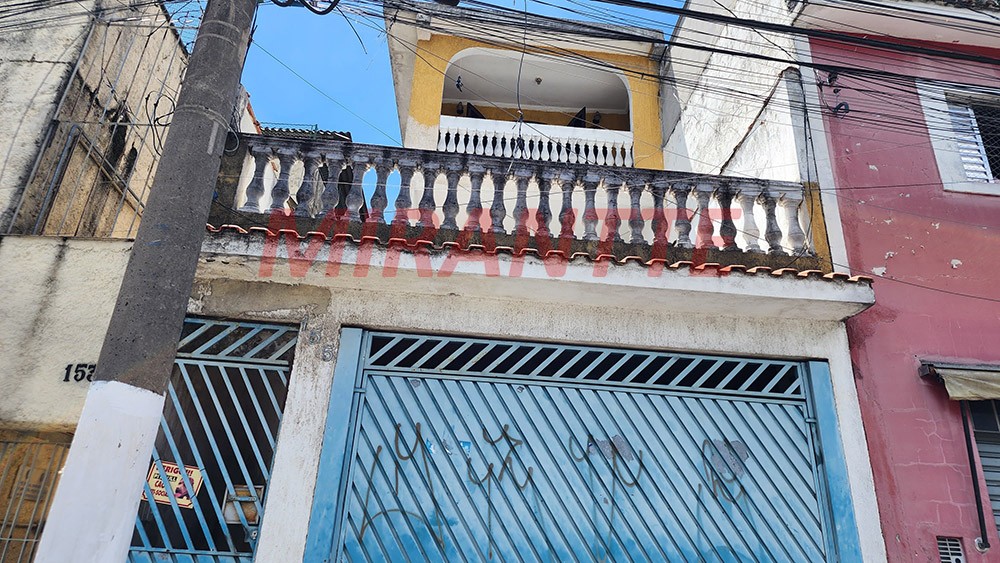 Sobrado de 180m² com 3 quartos em Jardim Peri