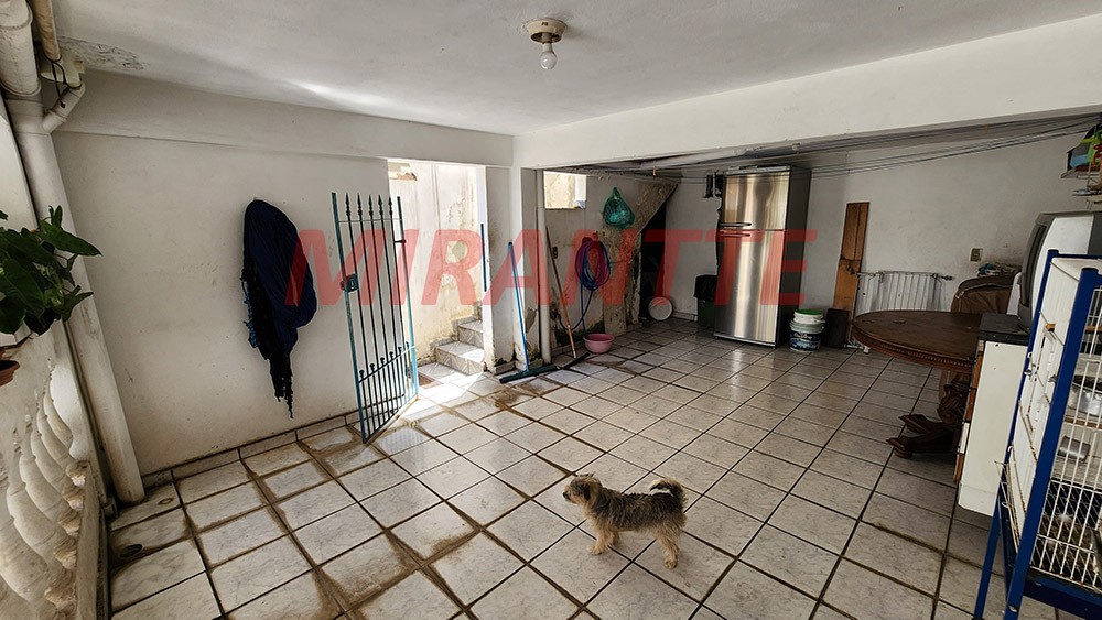 Sobrado de 180m² com 3 quartos em Jardim Peri