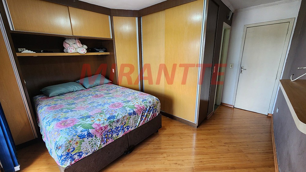 Sobrado de 180m² com 3 quartos em Jardim Peri