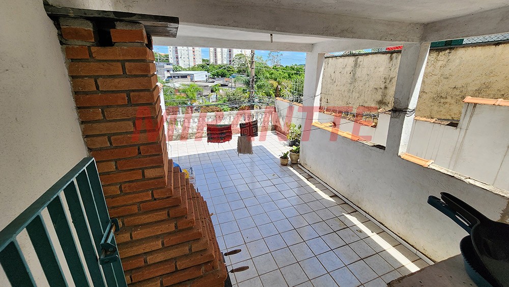 Sobrado de 180m² com 3 quartos em Jardim Peri