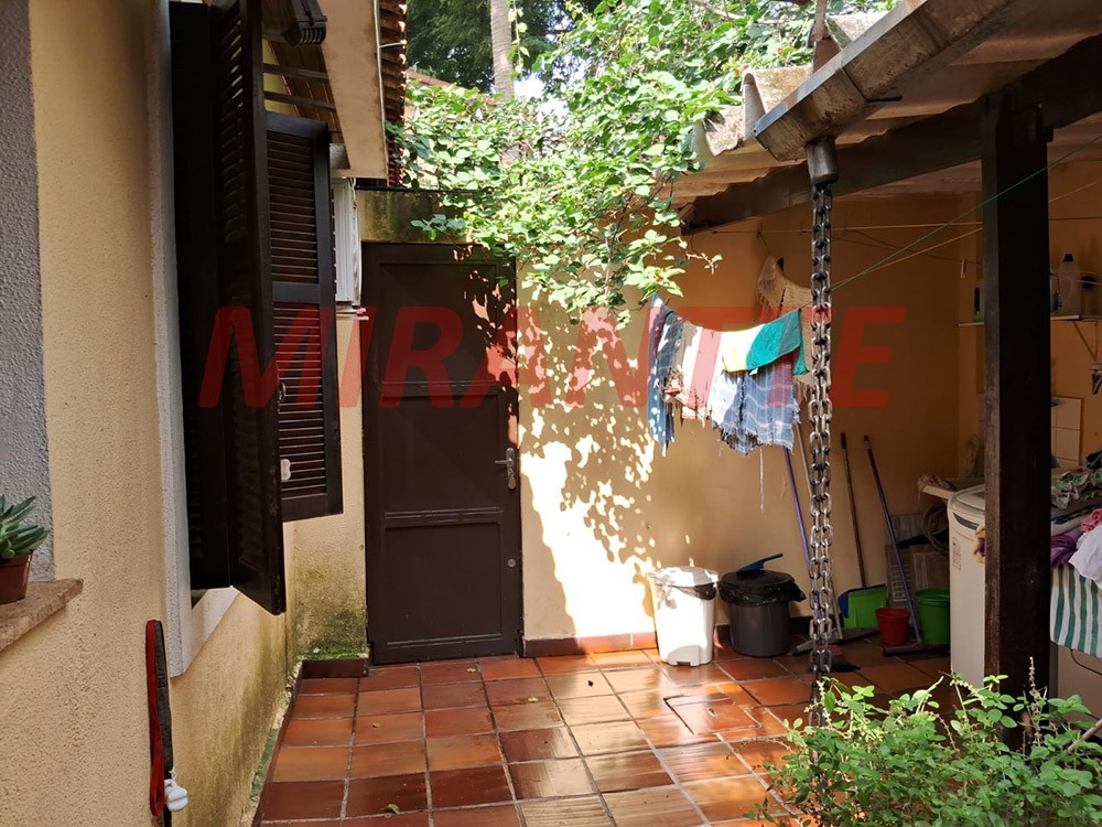 Sobrado de 100m² com 3 quartos em Tremembe