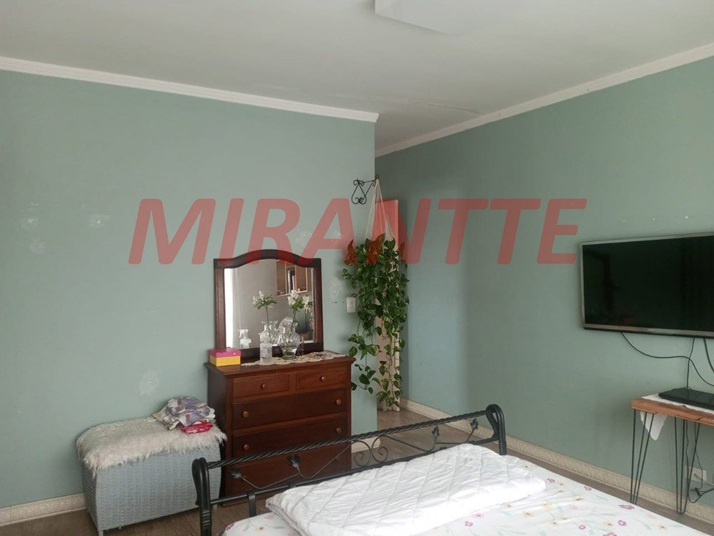Sobrado de 142m² com 4 quartos em Vila Medeiros