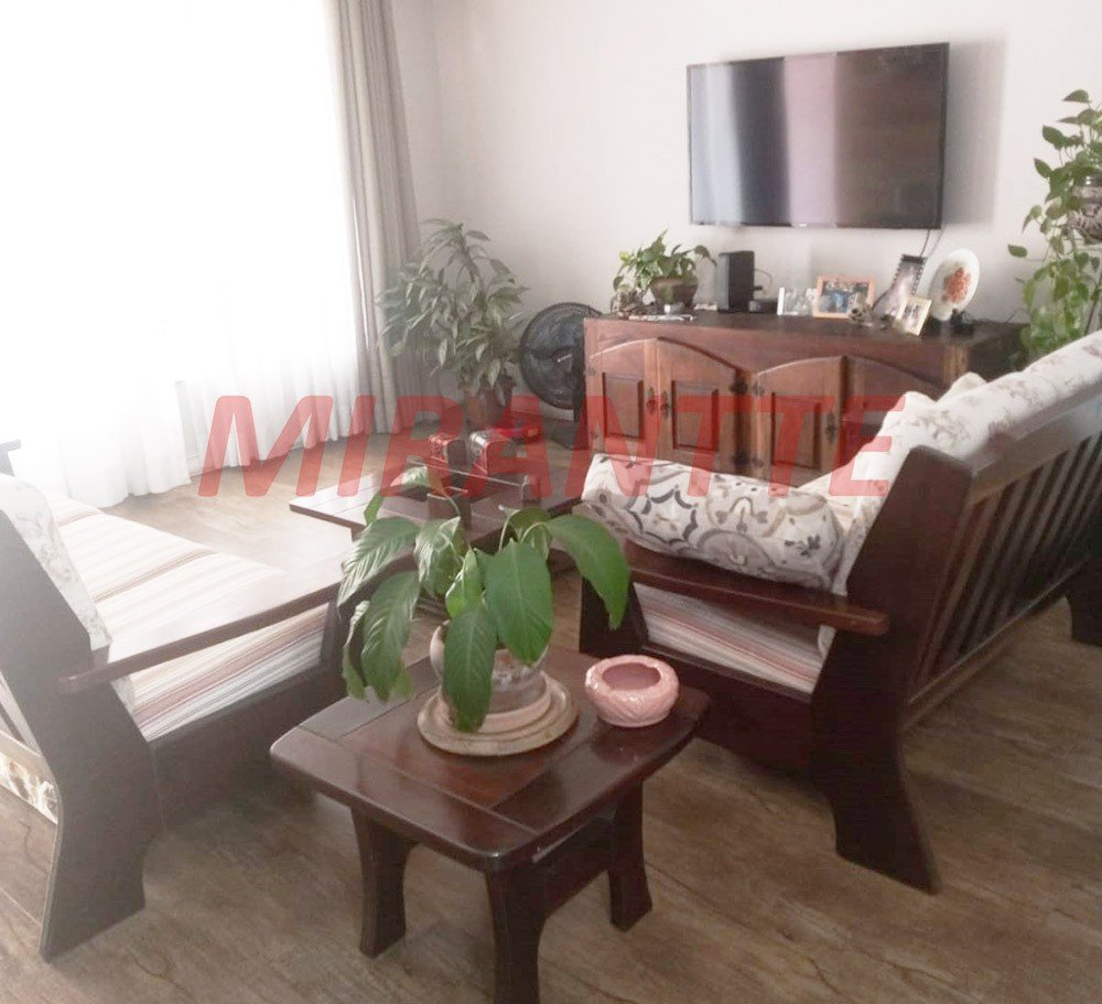 Sobrado de 142m² com 4 quartos em Vila Medeiros