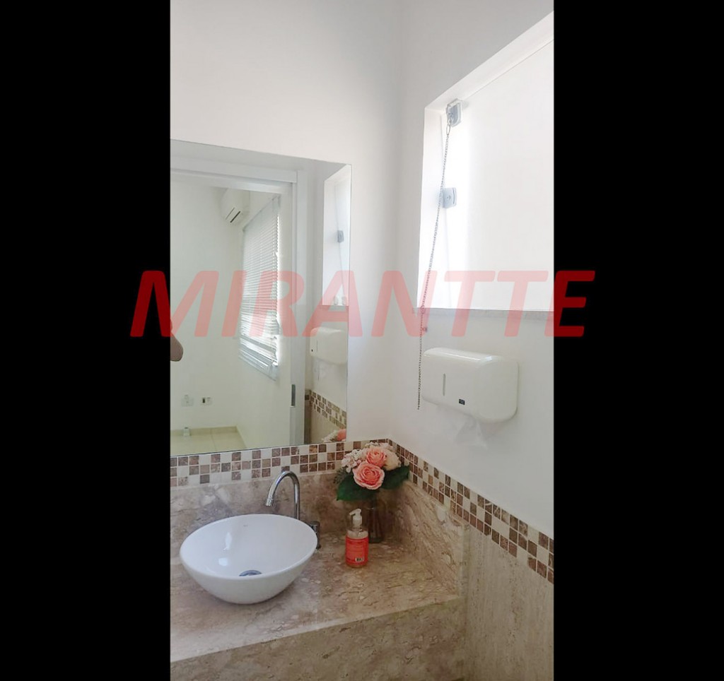 Apartamento em Água Fria