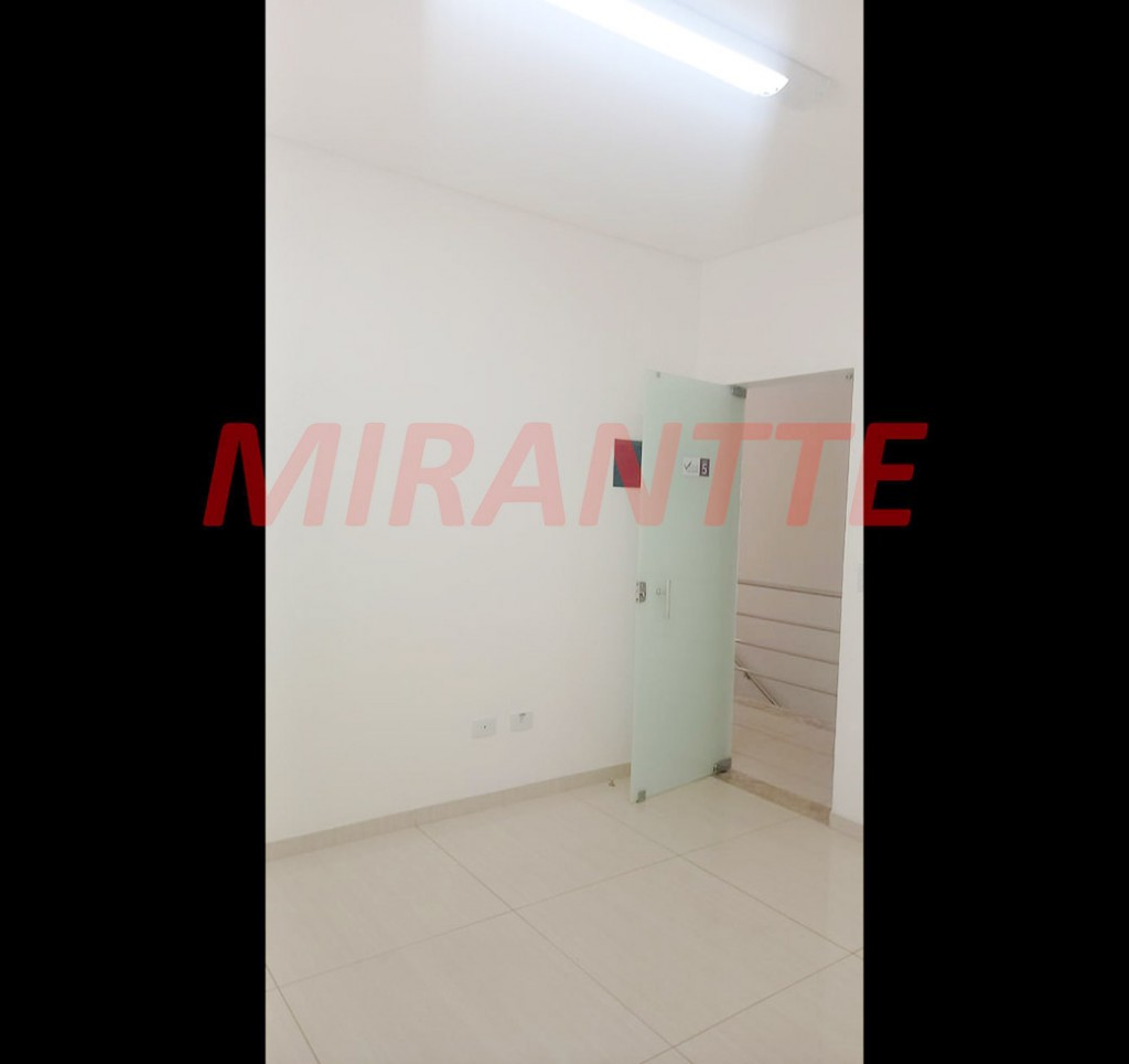Apartamento em Água Fria