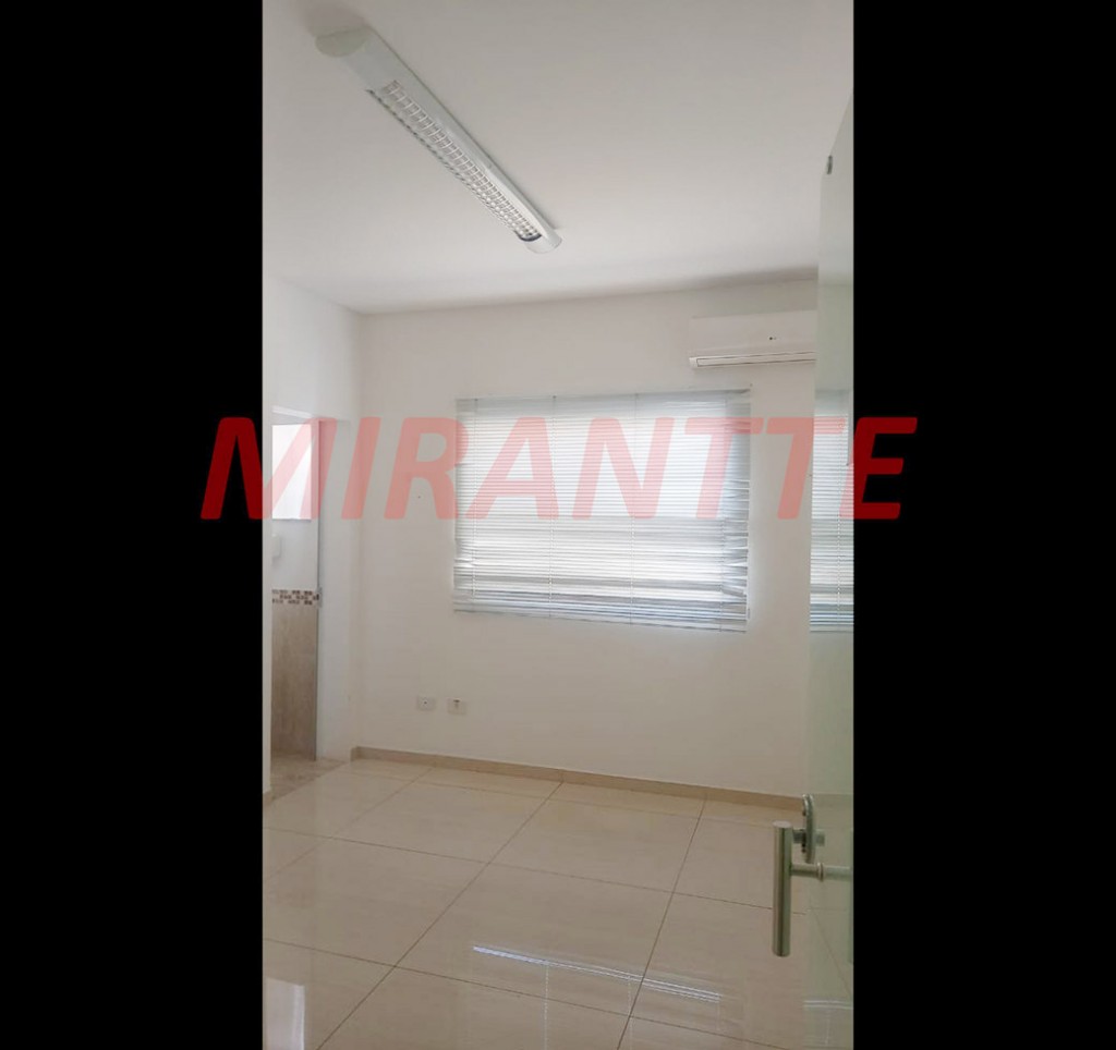 Apartamento em Água Fria