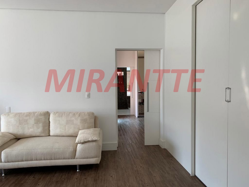Cond. fechado de 510m² com 4 quartos em Jardim Maison Du Parc
