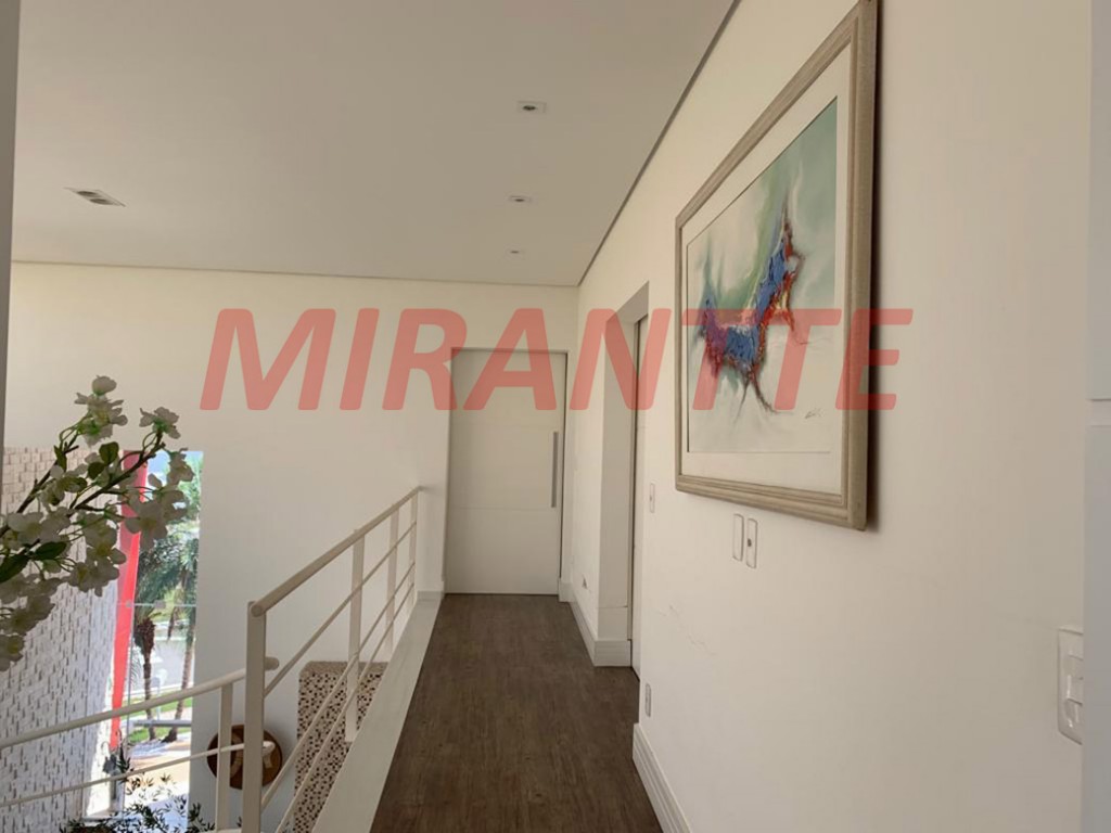 Cond. fechado de 510m² com 4 quartos em Jardim Maison Du Parc