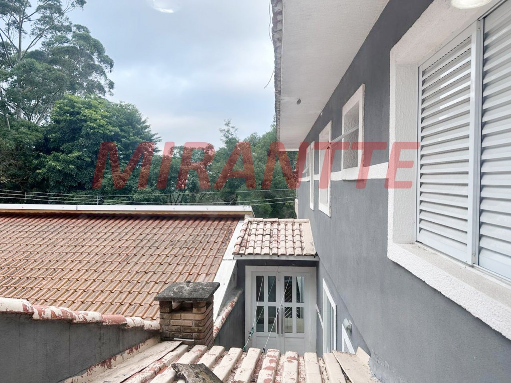Sobrado de 200m² com 3 quartos em Vila Irmaos Arnoni