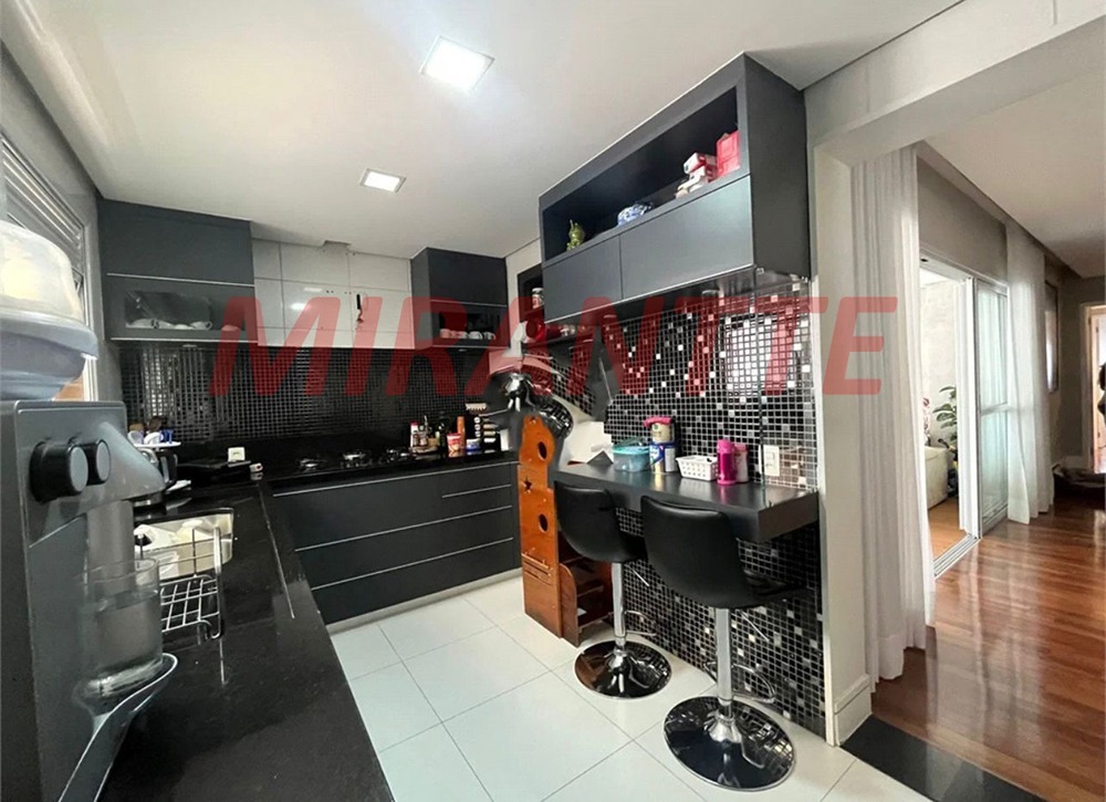 Cobertura de 296m² com 3 quartos em Santana