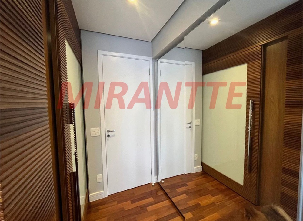 Cobertura de 296m² com 3 quartos em Santana