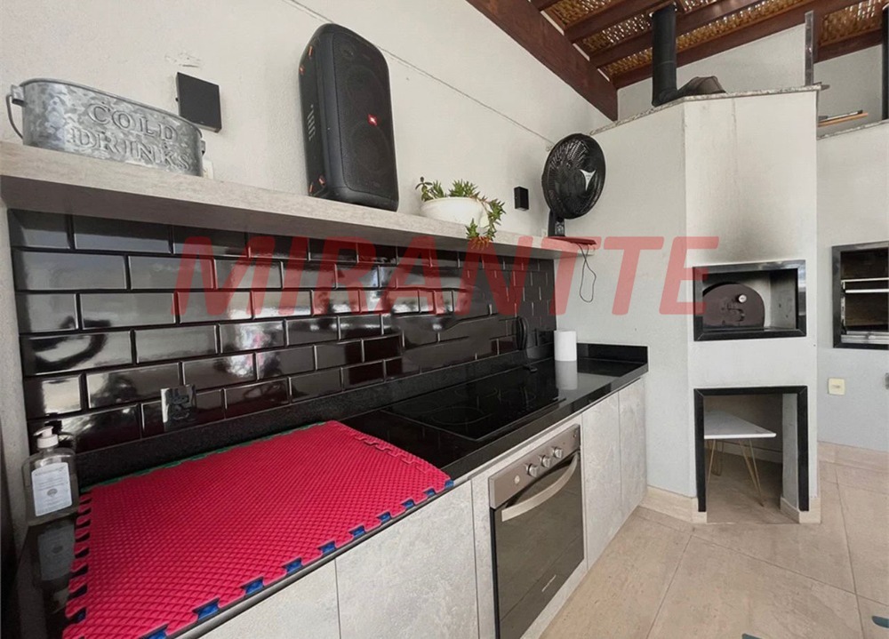 Cobertura de 296m² com 3 quartos em Santana