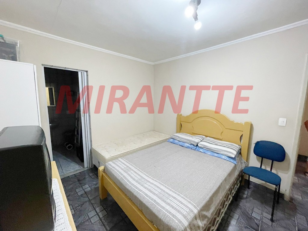 Casa terrea de 180m² com 3 quartos em Casa Verde Alta
