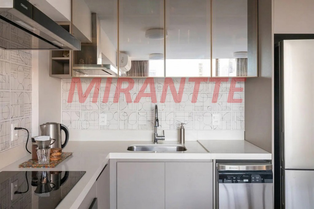 Apartamento de 75m² com 1 quartos em Centro