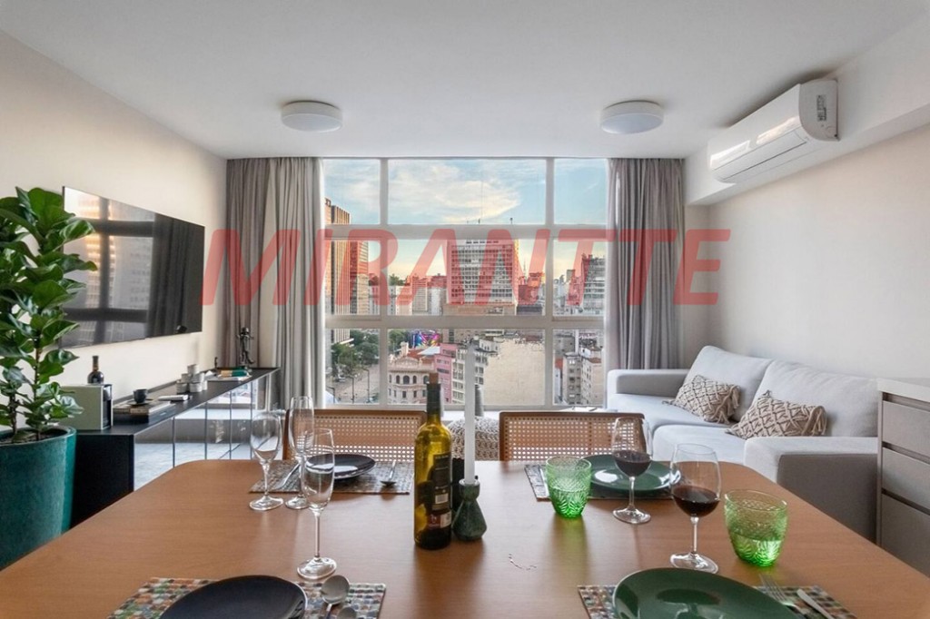 Apartamento de 75m² com 1 quartos em Centro