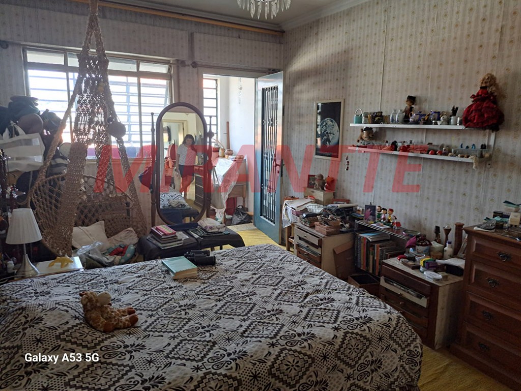 Sobrado de 300m² com 4 quartos em Sumaré
