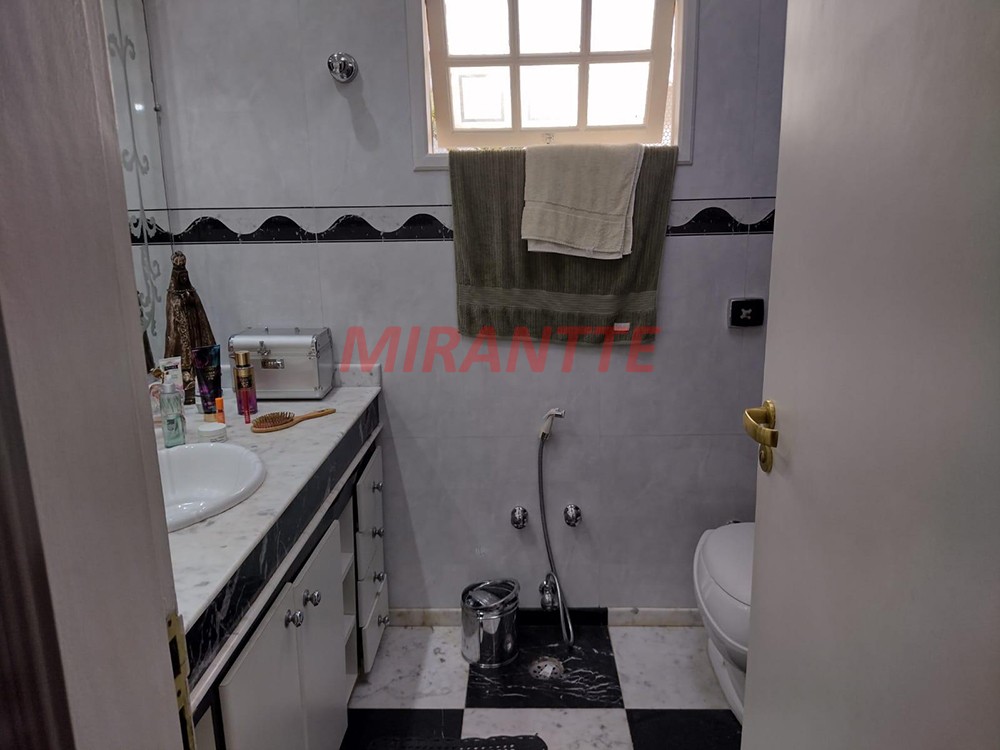 Sobrado de 230m² com 3 quartos em Vila Nova Cachoeirinha