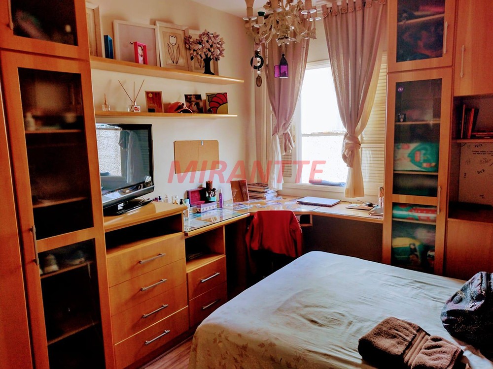 Sobrado de 230m² com 3 quartos em Vila Nova Cachoeirinha