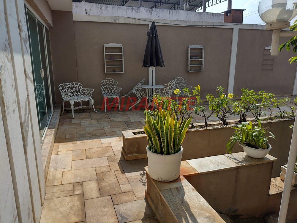 Sobrado de 230m² com 3 quartos em Vila Nova Cachoeirinha