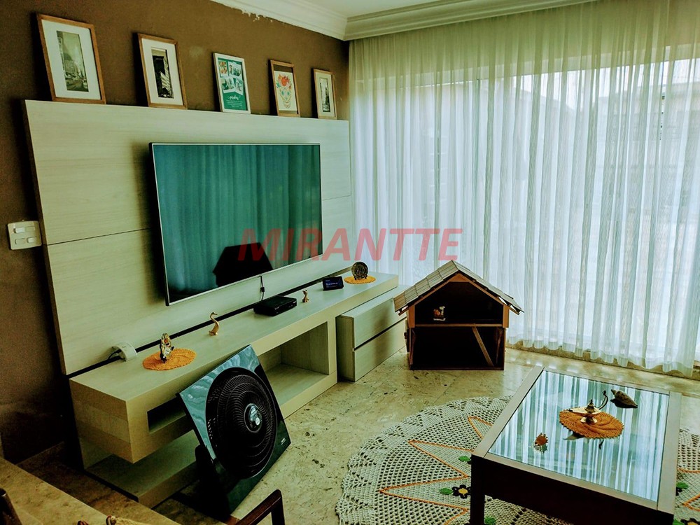 Sobrado de 230m² com 3 quartos em Vila Nova Cachoeirinha