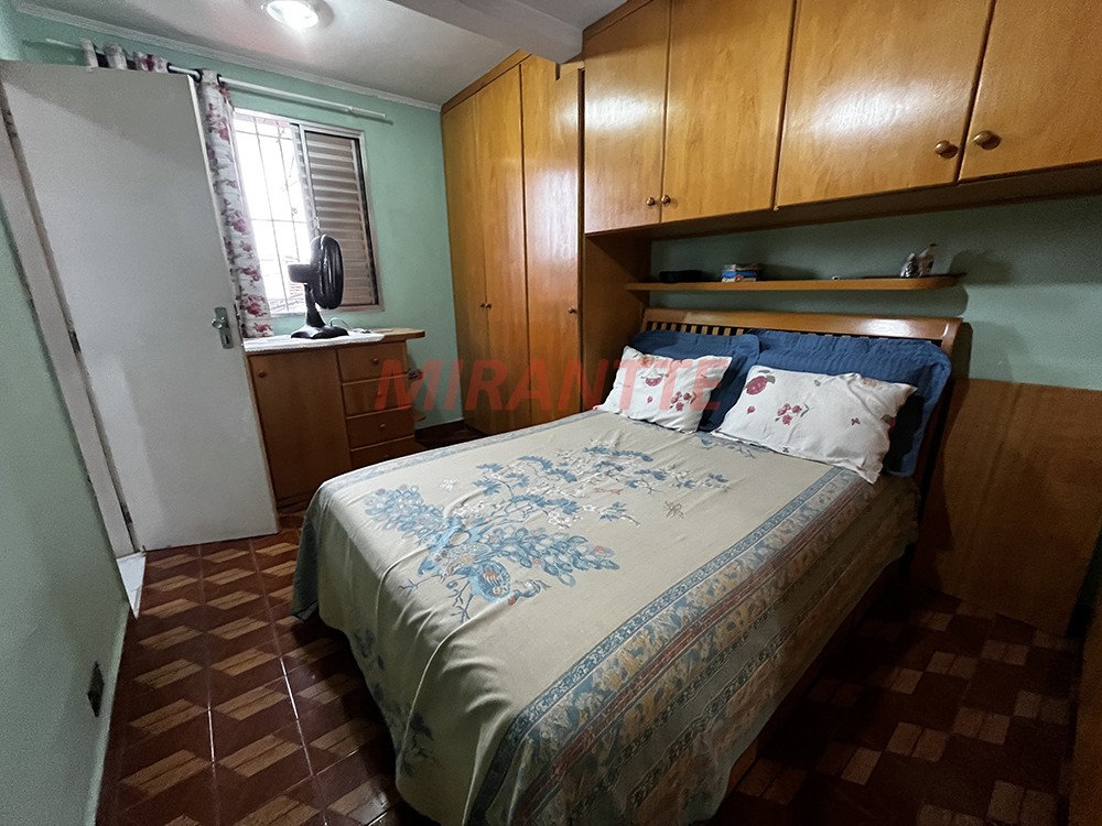 Sobrado de 195m² com 4 quartos em Vila Nova Cachoeirinha