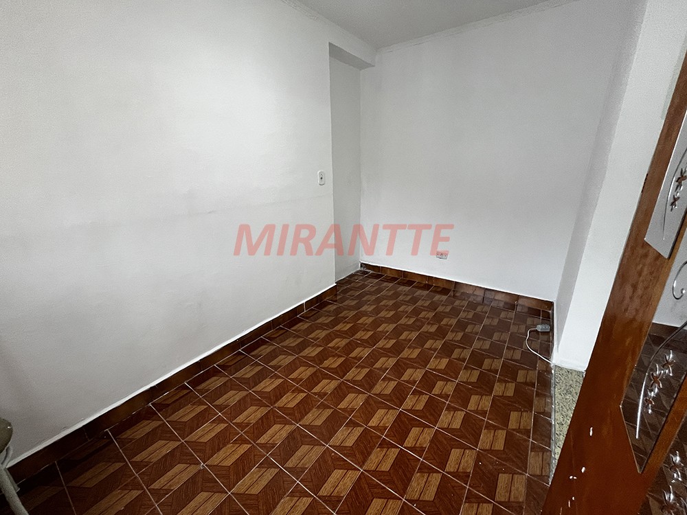 Sobrado de 195m² com 4 quartos em Vila Nova Cachoeirinha