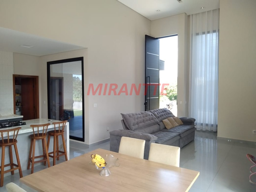 Sobrado de 128m² com 2 quartos em Lauzane Paulista