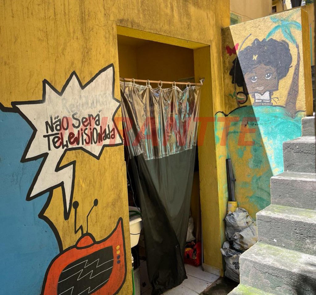 Sobrado de 320m² com 10 quartos em Limão