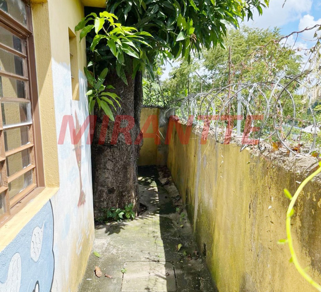 Sobrado de 320m² com 10 quartos em Limão