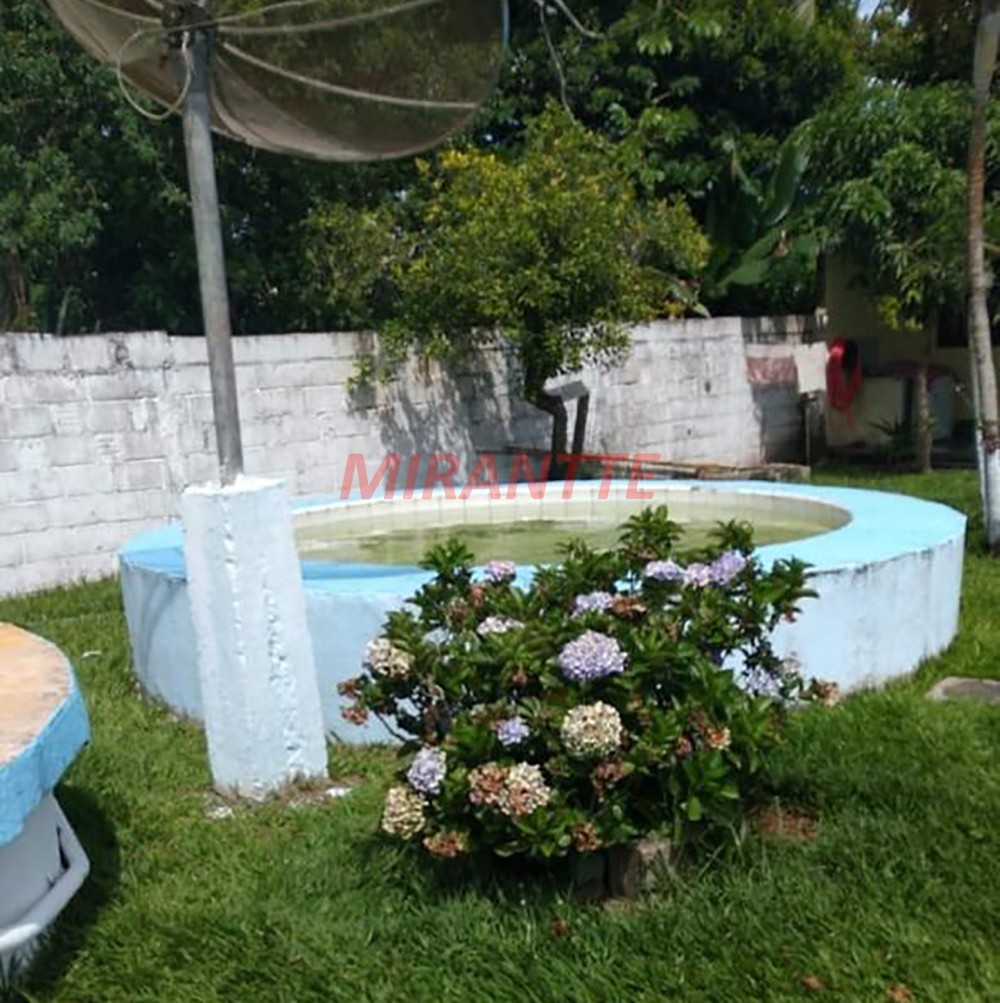 Sobrado de 500m² com 3 quartos em Balneário Adriana