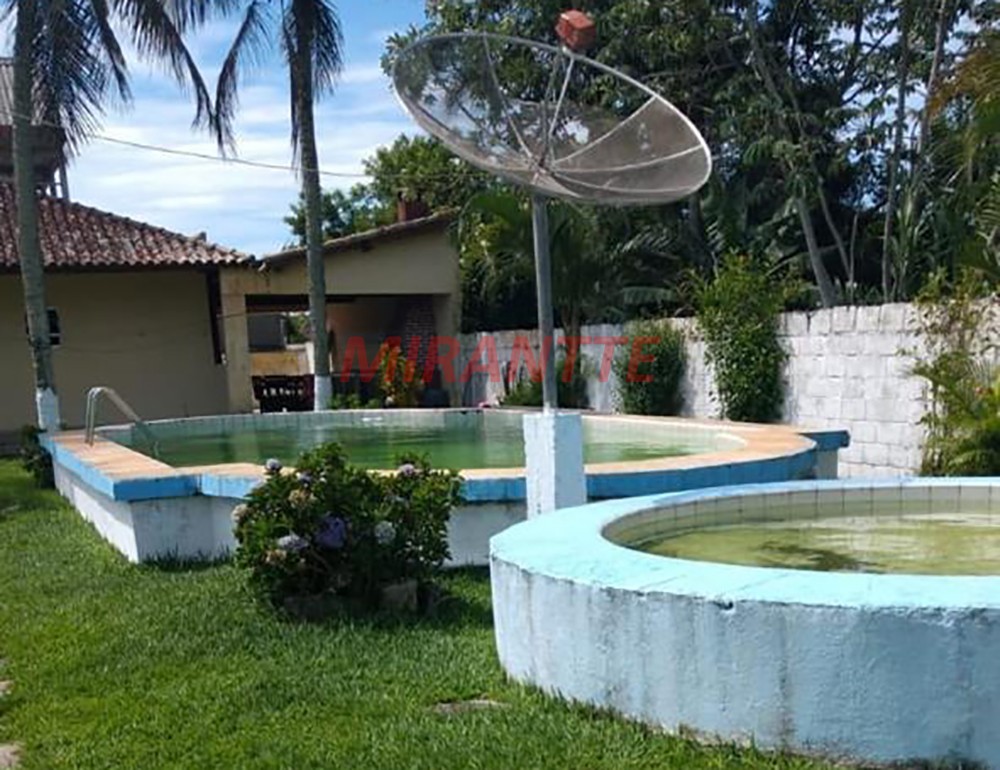 Sobrado de 500m² com 3 quartos em Balneário Adriana