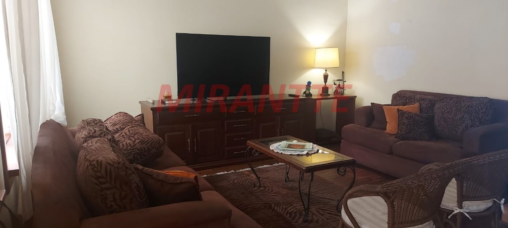 Sobrado de 260m² com 3 quartos em Tucuruvi