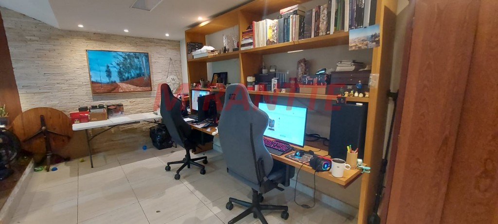 Sobrado de 260m² com 3 quartos em Tucuruvi