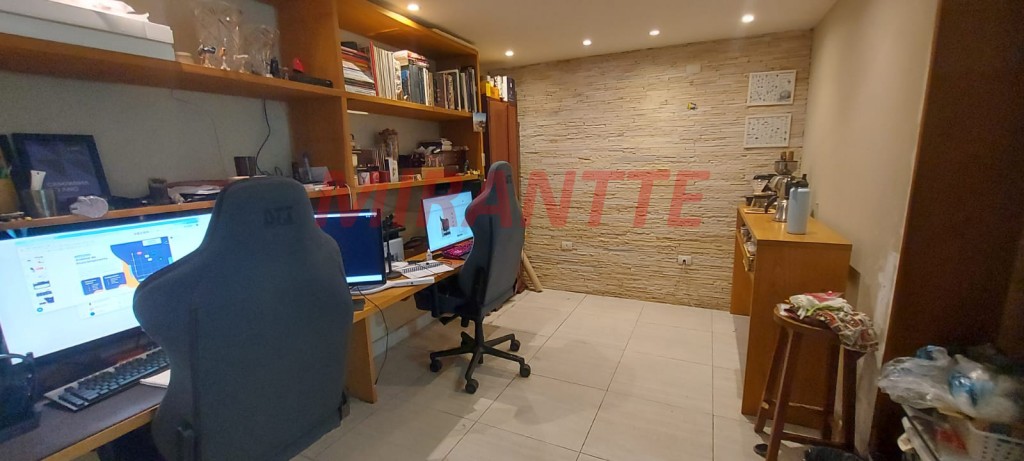 Sobrado de 260m² com 3 quartos em Tucuruvi