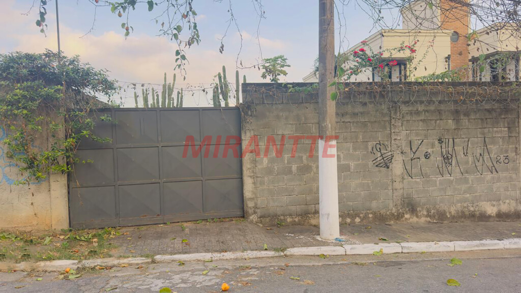 Terreno de 480m² em Vila Irmaos Arnoni