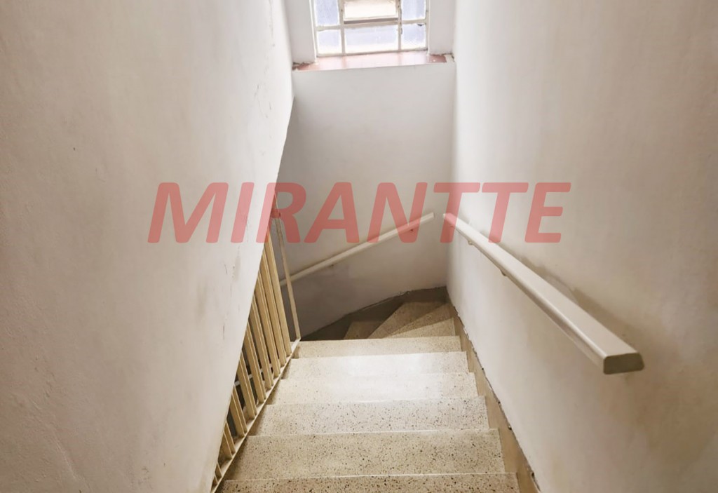 Sobrado de 160m² com 2 quartos em Santana
