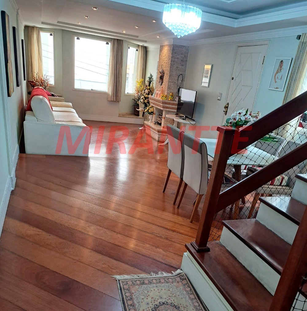 Sobrado de 234m² com 3 quartos em Tucuruvi