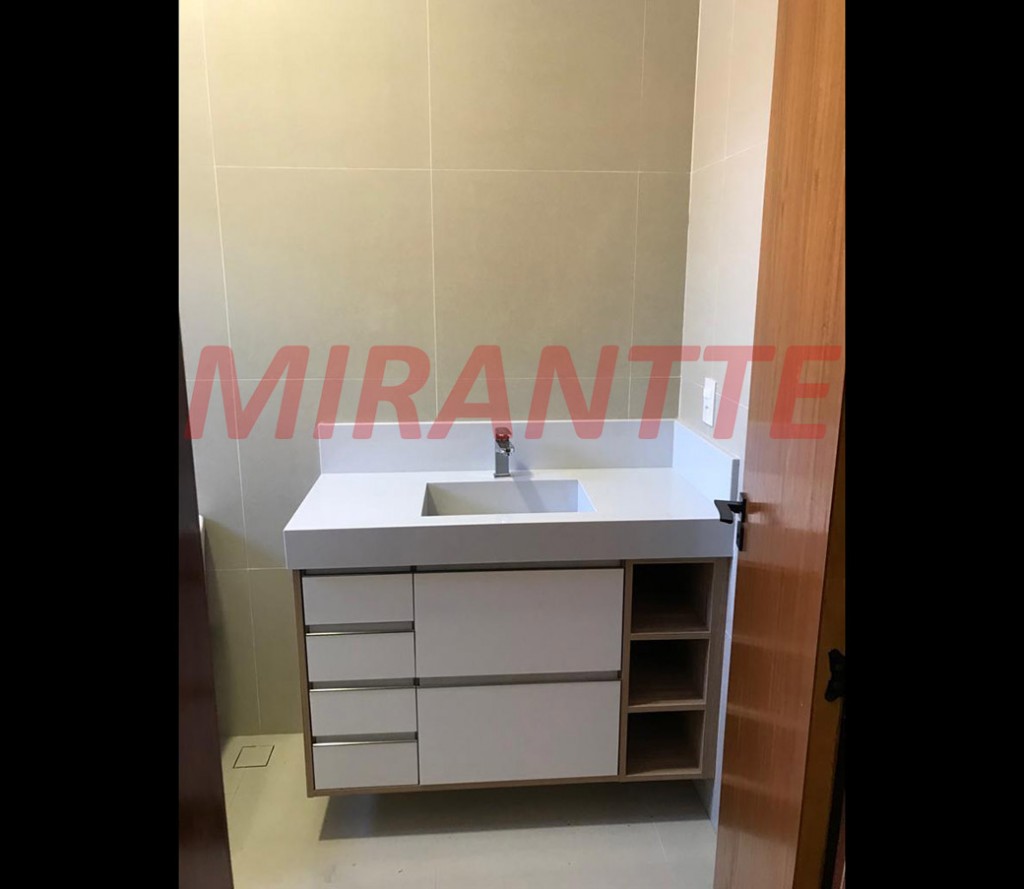 Casa terrea de 320m² com 3 quartos em Vila Itaici