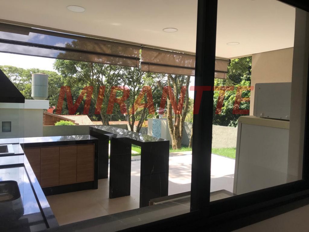 Casa terrea de 320m² com 3 quartos em Vila Itaici