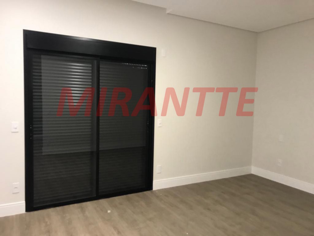 Casa terrea de 320m² com 3 quartos em Vila Itaici