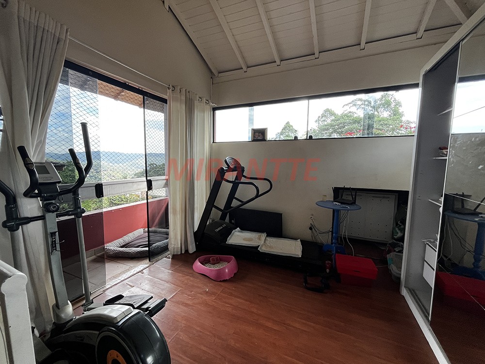 Casa terrea de 430m² com 5 quartos em Caraguata