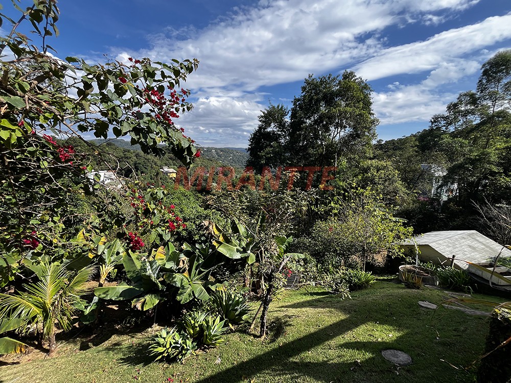 Casa terrea de 430m² com 5 quartos em Caraguata